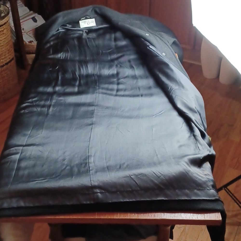 INTERNATIONAL SCENE Vintage Made In Hungary 100% Wool Black Trench Coat 9/10 - Picture 12 of 15